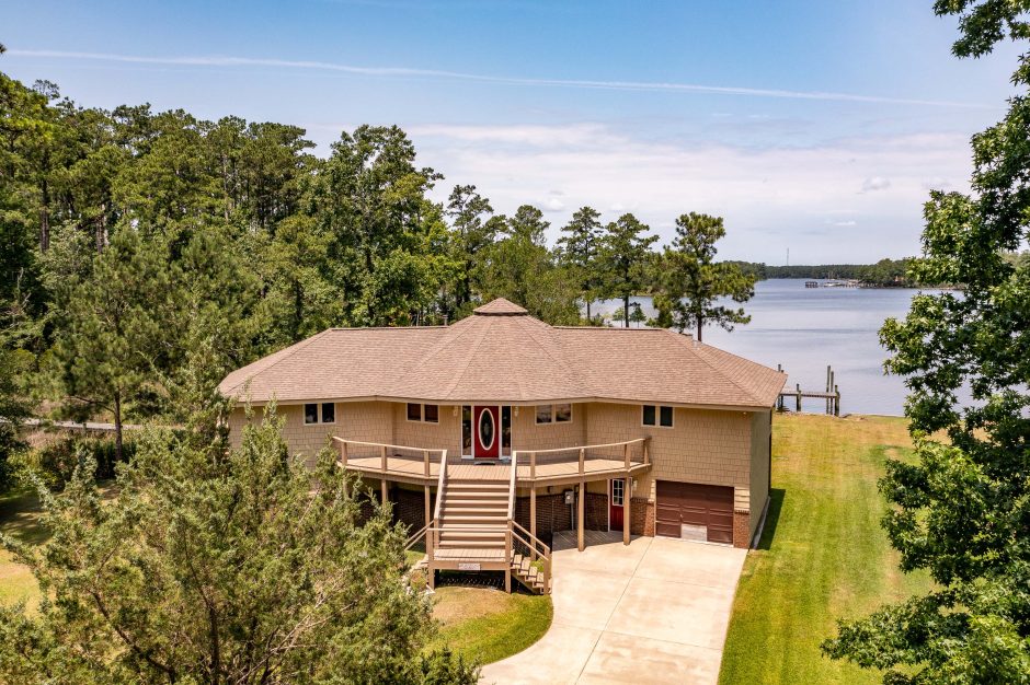 Waterfront Home Oriental NC Century 21 Sail/Loft Realty Oriental NC
